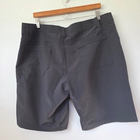 Zeroxposur Travel Series Men's Slate Gray Shorts Size 38 - Picture 4 of 9